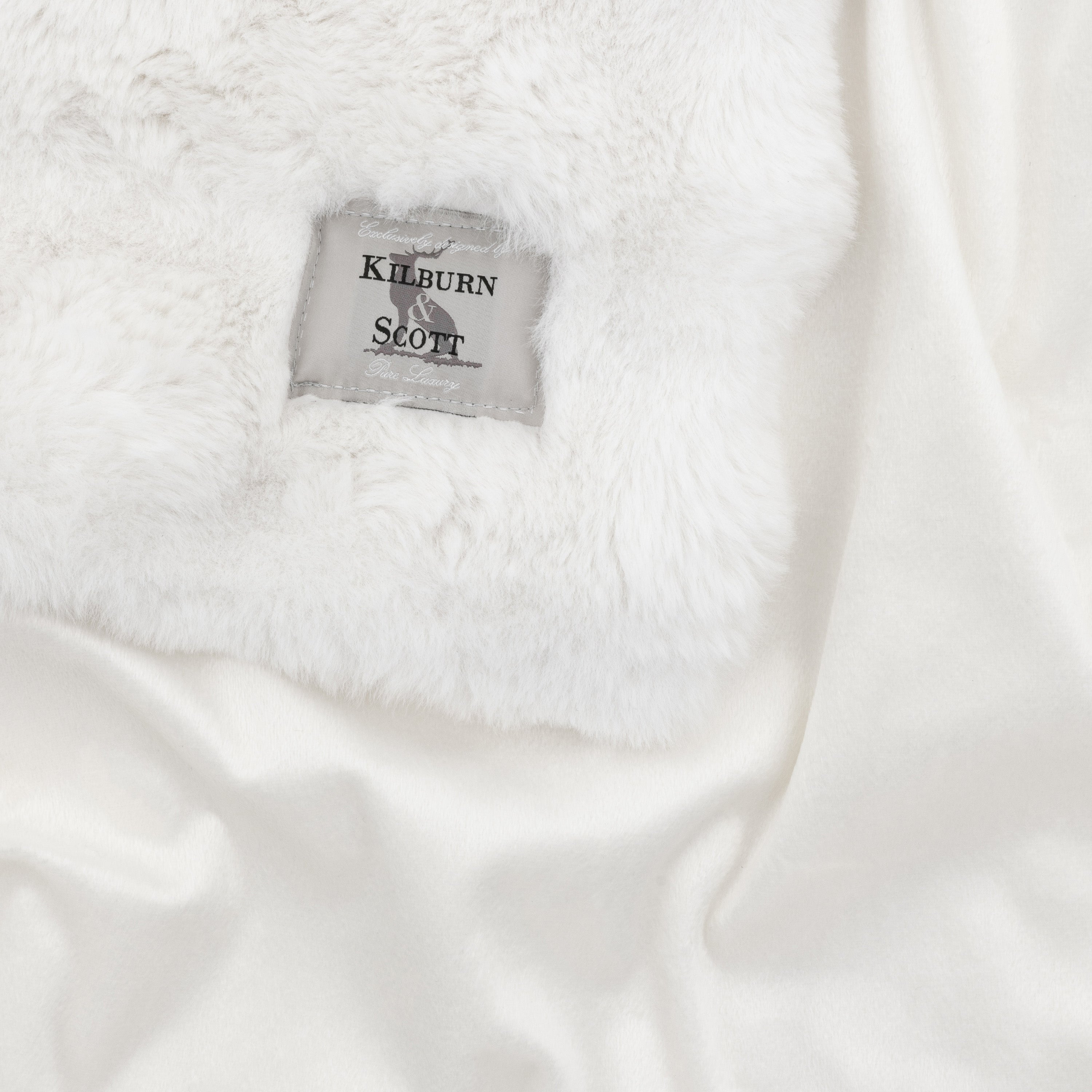 Marshmallow Rabbit Faux Fur Cream Throw | Extra Large